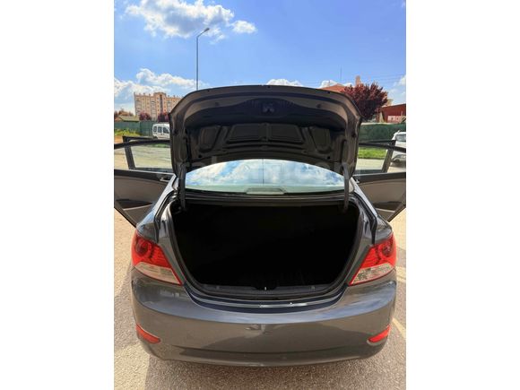 Sahibinden Hyundai Accent Blue 1.6 CRDI Mode 2011 Model 