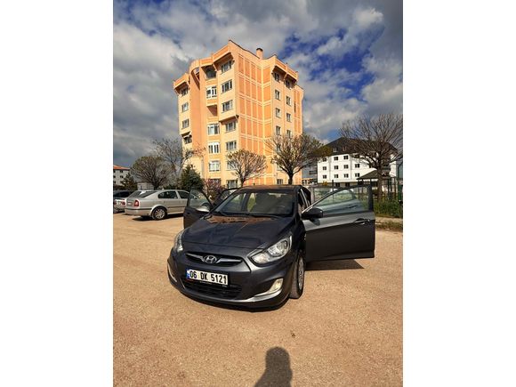 Sahibinden Hyundai Accent Blue 1.6 CRDI Mode 2011 Model 