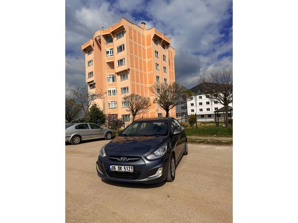 Sahibinden Hyundai Accent Blue 1.6 CRDI Mode 2011 Model 