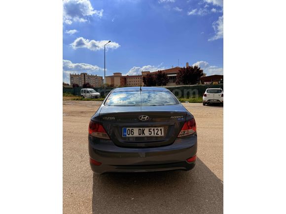 Sahibinden Hyundai Accent Blue 1.6 CRDI Mode 2011 Model 