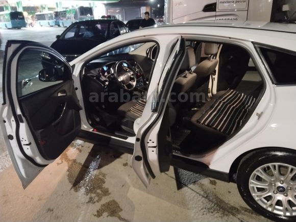 Sahibinden Ford Focus 1.6 TDCi Titanium 2013 Model