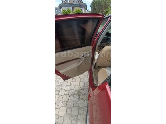 Sahibinden Ford Focus 2.0 Ghia 2001 Model