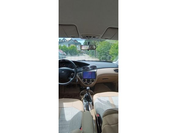 Sahibinden Ford Focus 2.0 Ghia 2001 Model