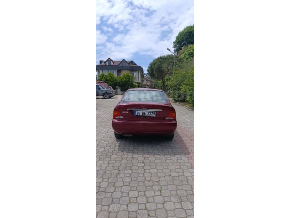 Sahibinden Ford Focus 2.0 Ghia 2001 Model