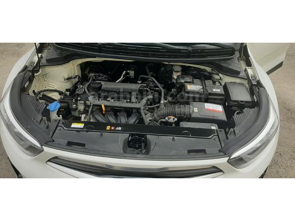 Sahibinden Kia Stonic 1.4 MPI Elegance 2021 Model