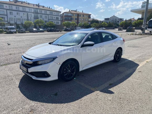 Sahibinden Honda Civic 1.6i VTEC Elegance 2021 Model  