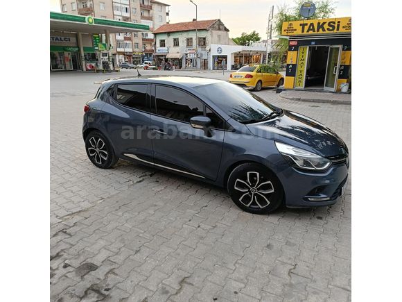 Sahibinden Renault Clio 1.5 dCi GT Line 2017 Model  230.000 km