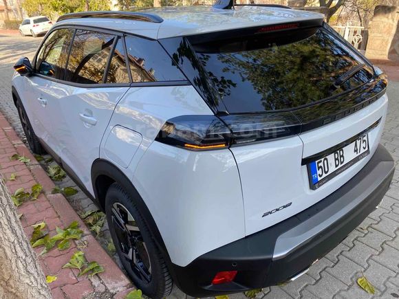 Sahibinden Peugeot 2008 1.2 PureTech Allure 2025 Model 