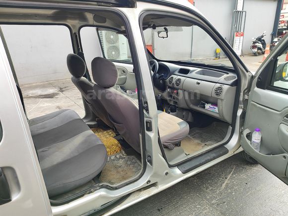 Sahibinden Renault Kangoo Multix 1.5 dCi Authentique 2010 Model