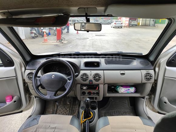 Sahibinden Renault Kangoo Multix 1.5 dCi Authentique 2010 Model