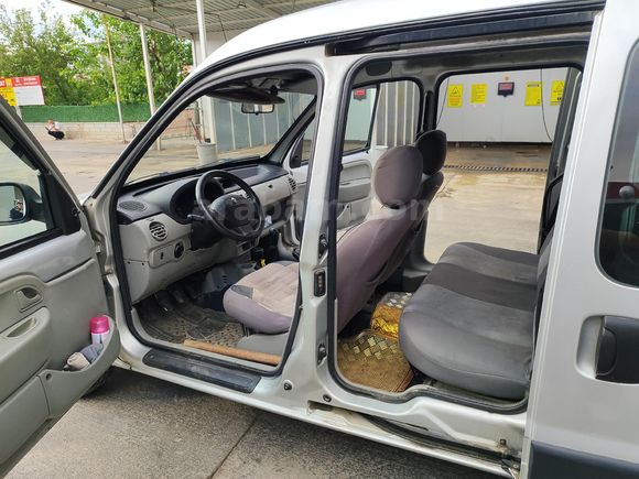 Sahibinden Renault Kangoo Multix 1.5 dCi Authentique 2010 Model