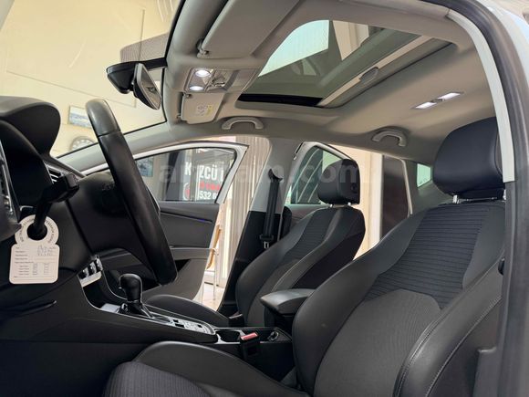 KK12TK_2019_SEAT_LEON_XCELLENCE_BOYAYOK_72.KM_CAMTAVAN_HATASIZ