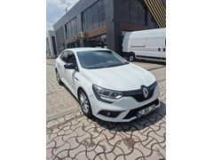 Galeriden Renault Megane 1.5 dCi Touch Plus 2020 Model Konya 198.000 km Beyaz