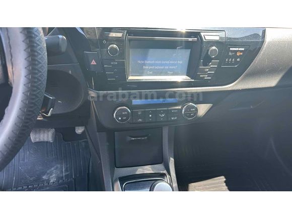 Galeriden Toyota Corolla 1.4 D-4D Advance 2015 Model İstanbul