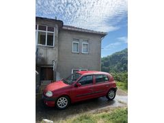 Sahibinden Renault Clio 1.4 RXT 2001 Model  129.000 km Kırmızı