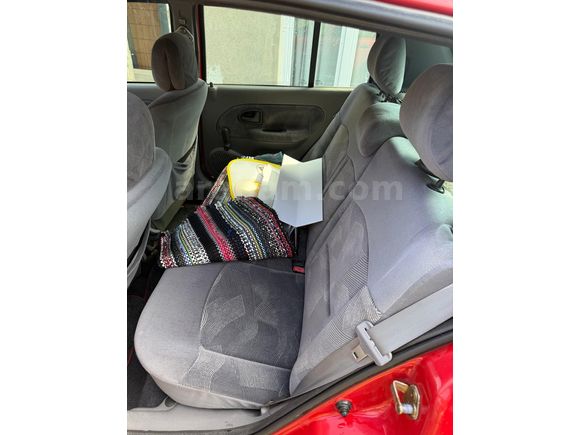 Sahibinden Renault Clio 1.4 RXT 2001 Model  129.000 km Kırmızı