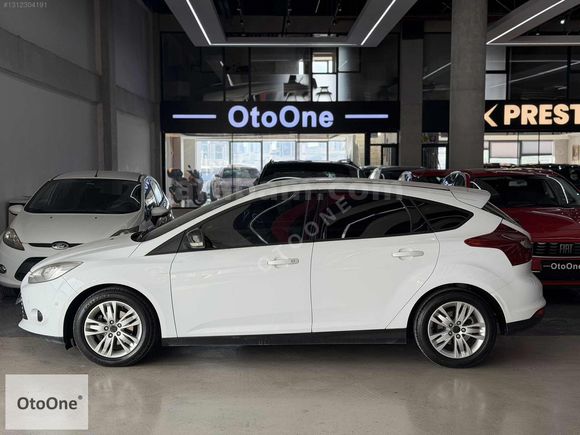 OtoOne OTOMATİK PARK KATLANIR AYNA DÜŞÜK KM