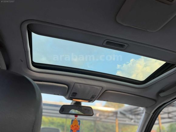 TİNK OTOMOTİV'DEN 320i SUNROOF'LU