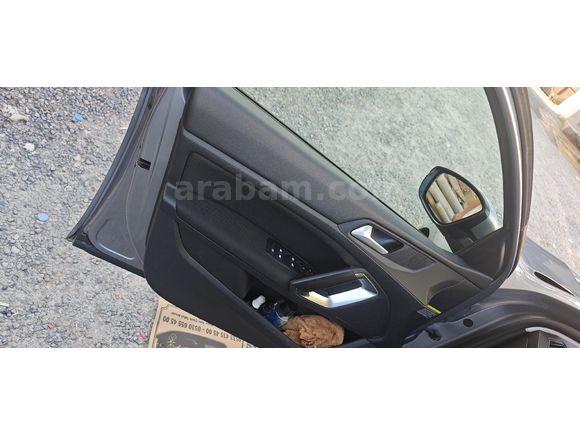Sahibinden Peugeot 308 1.2 PureTech Style Tech 2020 Model