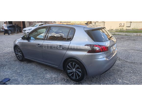 Sahibinden Peugeot 308 1.2 PureTech Style Tech 2020 Model
