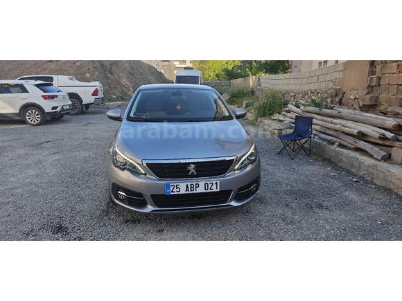 Sahibinden Peugeot 308 1.2 PureTech Style Tech 2020 Model