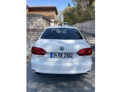 Sahibinden Volkswagen Jetta 1.6 TDi Comfortline 2013 Model  185.000 km Beyaz