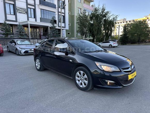 EMİR AUTO'DAN BAKIMLI TEMİZ OPEL ASTRA 1.6 CDTI OTOMATİK