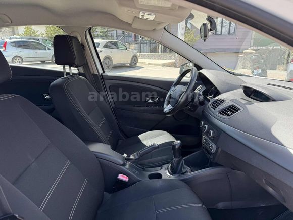 EMİR AUTO'DAN EMSALSİZ İLK SAHİBİNDEN FLUENCE