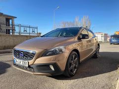 EMİR AUTODAN EMSALSİZ VOLVO V40