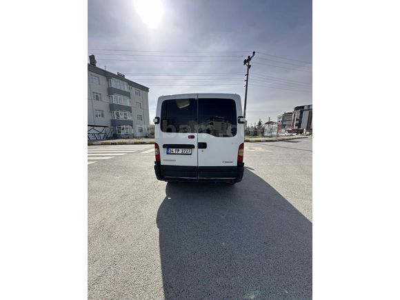 Sahibinden Renault Master 2.5 dCi 8m3 2008 Model  530.000 km Beyaz