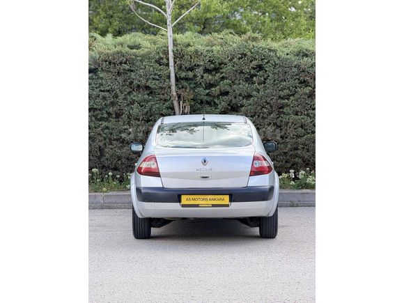 DÜŞÜK KM DEGİŞENSİZ TERTEMİZ CAM GİBİ MEGANE
