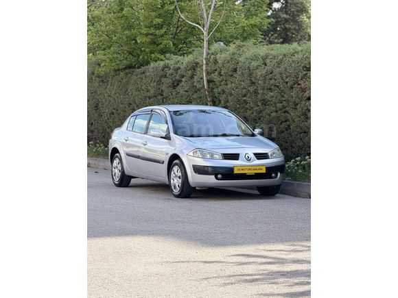 DÜŞÜK KM DEGİŞENSİZ TERTEMİZ CAM GİBİ MEGANE