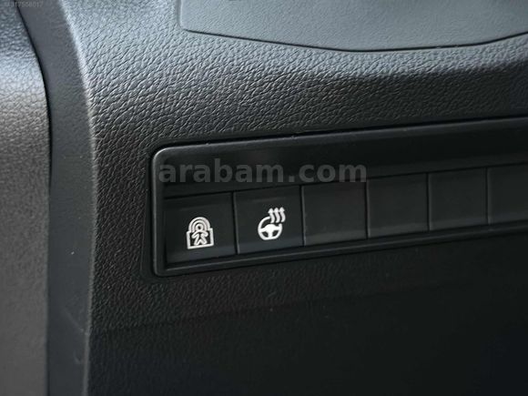2024 COMBO 1.5 D ULTİMATE KM=22.000 CAM TAVAN OTOMATİK KREDİLİ