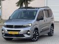 2024 COMBO 1.5 D ULTİMATE KM=22.000 CAM TAVAN OTOMATİK KREDİLİ