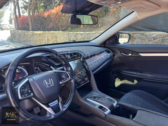 CAM TAVAN HONDA CİVİC