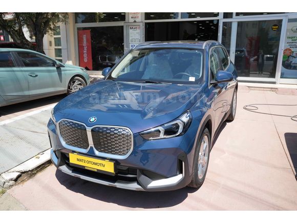 Galeriden BMW iX1 eDrive20 Sport Line 2026 Model 