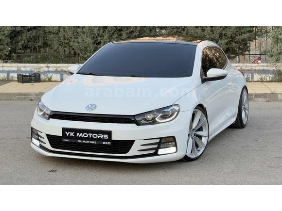 2014 MODEL MAKYAJLI SCIROCCO DSG 160 HP CAM TAVAN 170 BİN KM