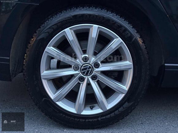 2023 VW PASSAT VARİANT 1.5 TSI BUSİNESS CAM TAVAN