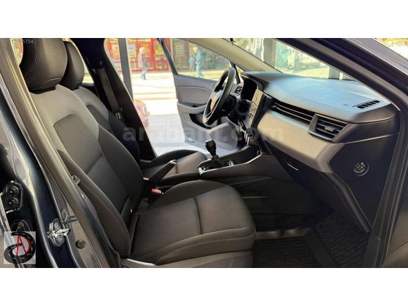 2022 RENAULT CLİO 1.0 SCE JOY 42.000 KM HATASIZ İLK ELDEN