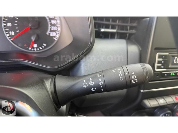 2022 RENAULT CLİO 1.0 SCE JOY 42.000 KM HATASIZ İLK ELDEN