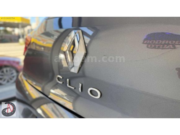 2022 RENAULT CLİO 1.0 SCE JOY 42.000 KM HATASIZ İLK ELDEN