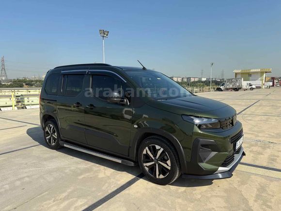 Sahibinden Peugeot Rifter 1.5 BlueHDI GT 2025 Model 