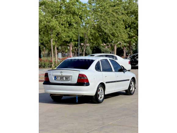 Opel Vectra 