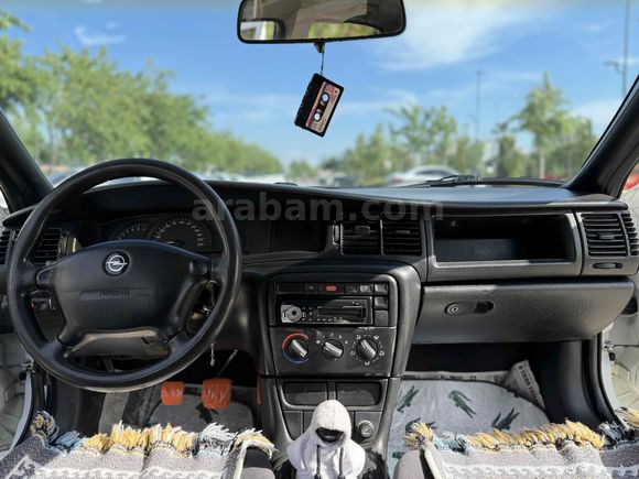 Opel Vectra 