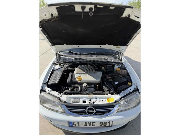 Opel Vectra 