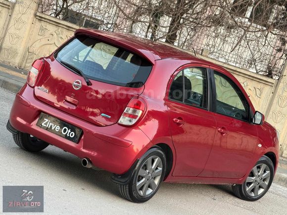 HATASIZ BOYASIZ EN DOLUSU CAM TAVANLI DÜŞÜK KM