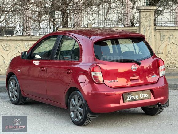 HATASIZ BOYASIZ EN DOLUSU CAM TAVANLI DÜŞÜK KM