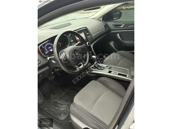 2023 RENAULT MEGANE 1.5 BLUCE DCİ TOUCH PAKET EMSALSİZ