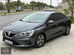 2023 RENAULT MEGANE 1.5 BLUCE DCİ TOUCH PAKET EMSALSİZ