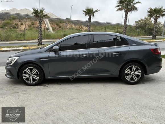 2023 RENAULT MEGANE 1.5 BLUCE DCİ TOUCH PAKET EMSALSİZ